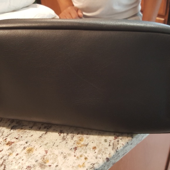 Givenchy - Picture 6 of 8